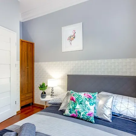 *clicktheflat* Wilcza 33 Street In The Center Gasthof Warschau