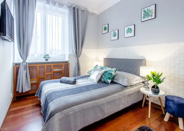 *clicktheflat* Wilcza 33 Street In The Center * Warsaw