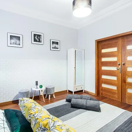 *clicktheflat* Wilcza 33 Street In The Center * Βαρσοβία